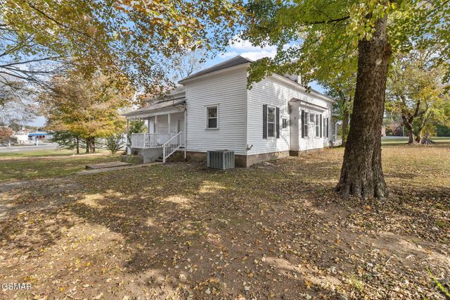 309 Englewood Avenue, Englewood, TN 37329