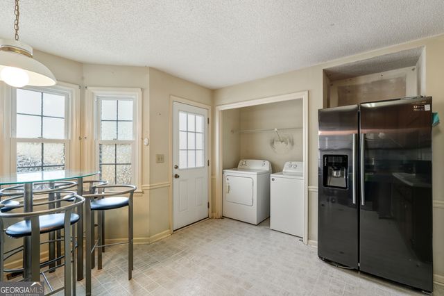 685 Dena Drive, Canton, GA 30114