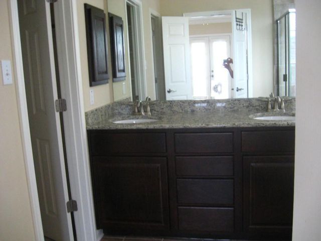 12704 Venice LN, Austin, TX 78750