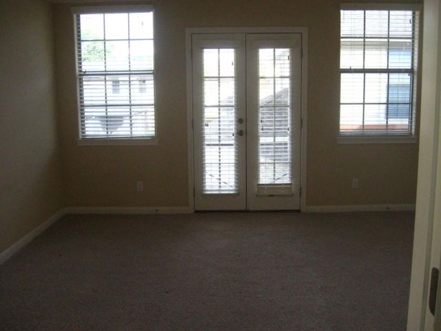 12704 Venice LN, Austin, TX 78750