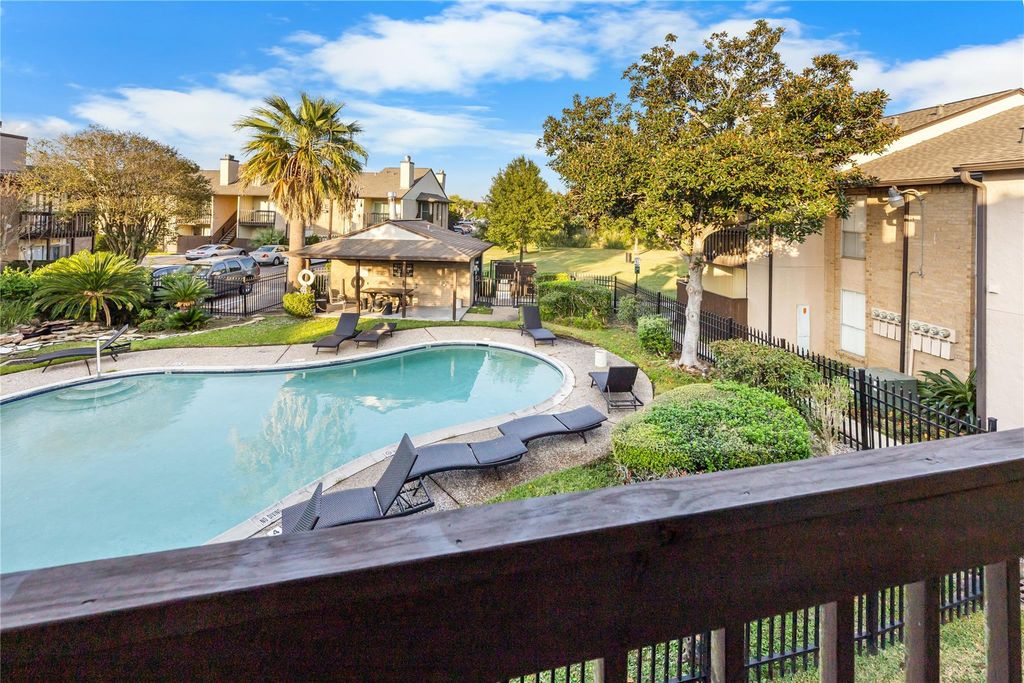 1500 Bay Area Boulevard 138, Houston, TX 77058