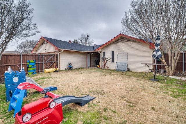 7214 Ridgeview Drive, Rowlett, TX 75089