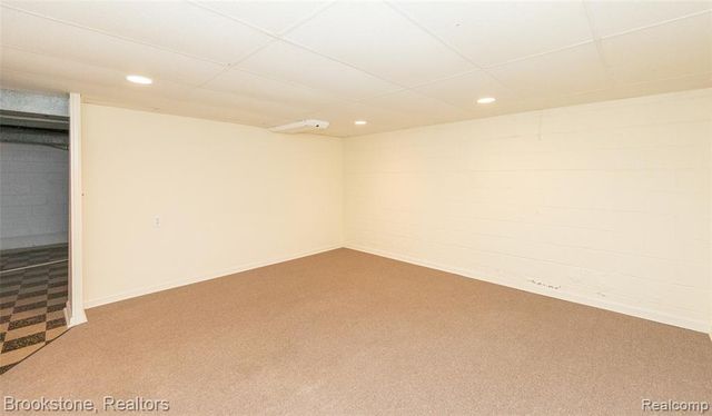 22130 Mauer Street, Saint Clair Shores, MI 48080