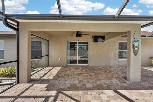 317 NE 9th TER, Cape Coral, FL 33909