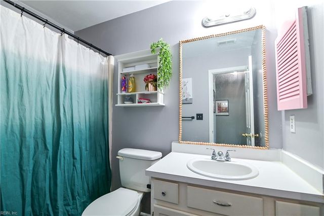 815 Christa CT, Virginia Beach, VA 23462