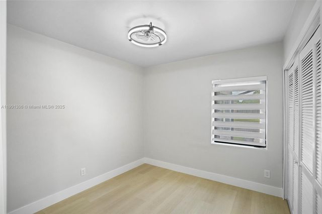 160 E 34th St, Hialeah, FL 33013