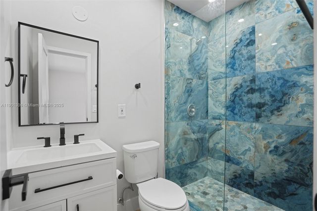 160 E 34th St, Hialeah, FL 33013