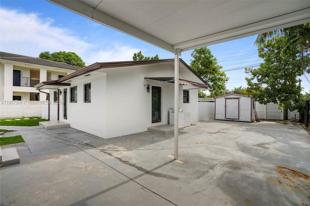 160 E 34th St, Hialeah, FL 33013