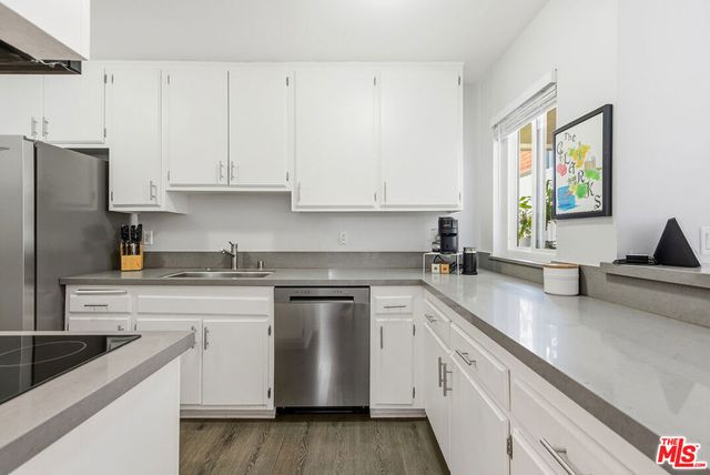 5674 Windsor Way 210, Culver City, CA 90230