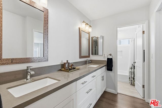 5674 Windsor Way 210, Culver City, CA 90230