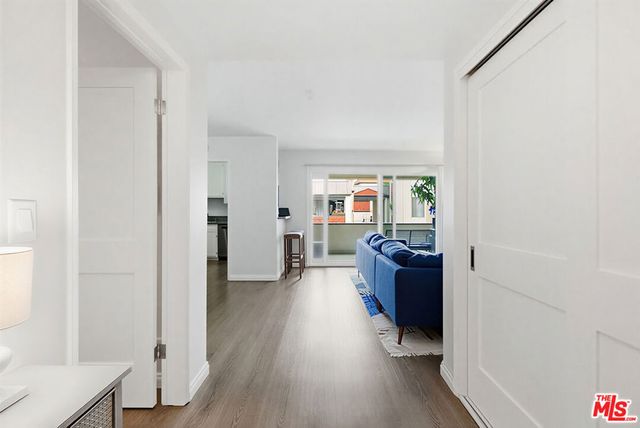 5674 Windsor Way 210, Culver City, CA 90230