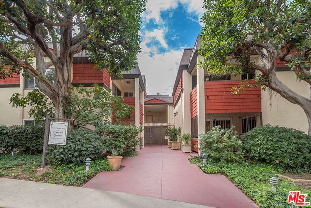5674 Windsor Way 210, Culver City, CA 90230