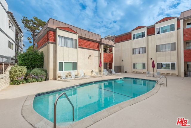 5674 Windsor Way 210, Culver City, CA 90230