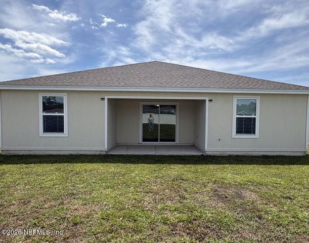 8656 NEWNAN LAKE Drive, Macclenny, FL 32063