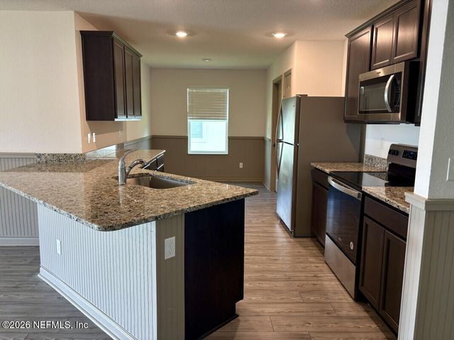 8656 NEWNAN LAKE Drive, Macclenny, FL 32063
