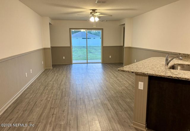 8656 NEWNAN LAKE Drive, Macclenny, FL 32063