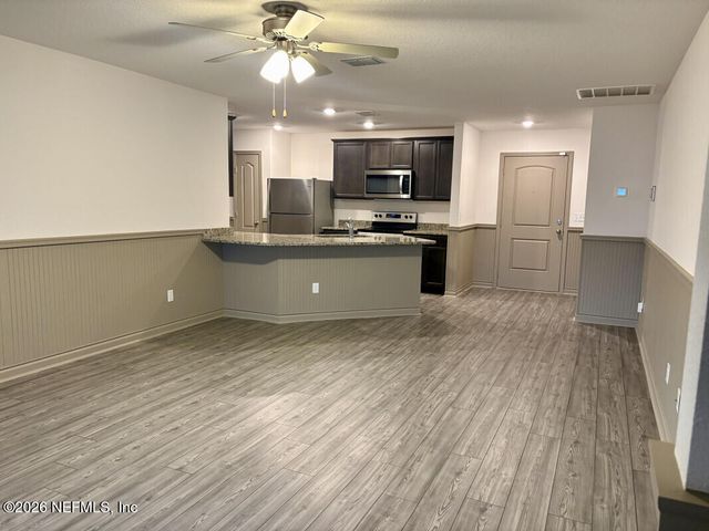 8656 NEWNAN LAKE Drive, Macclenny, FL 32063