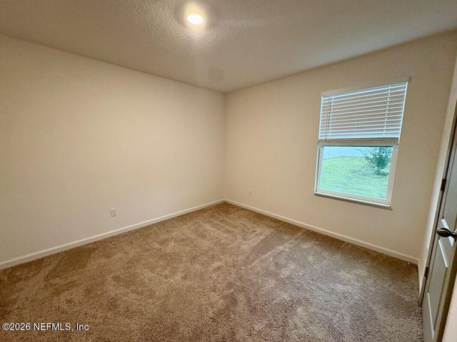 8656 NEWNAN LAKE Drive, Macclenny, FL 32063