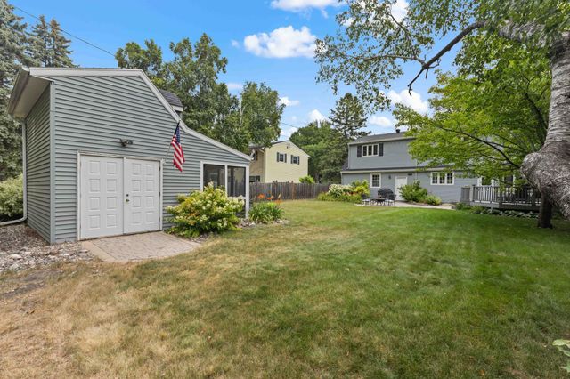 1711 7th Street S, Fargo, ND 58103
