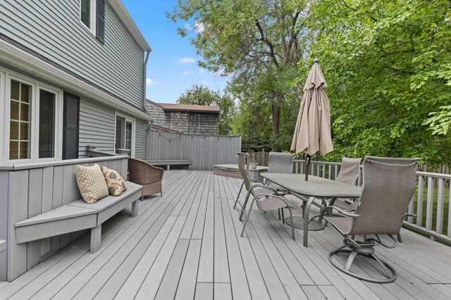 1711 7th Street S, Fargo, ND 58103
