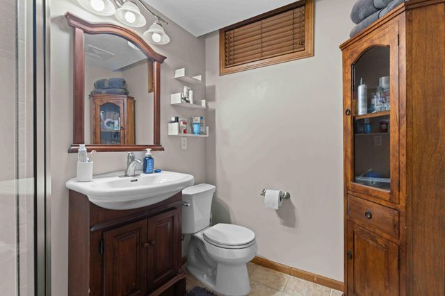 1711 7th Street S, Fargo, ND 58103