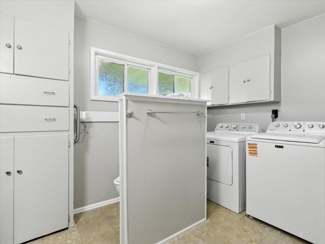 1020 Walnut Avenue, Cabool, MO 65689