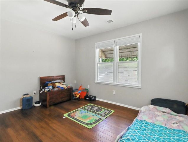 1020 Walnut Avenue, Cabool, MO 65689