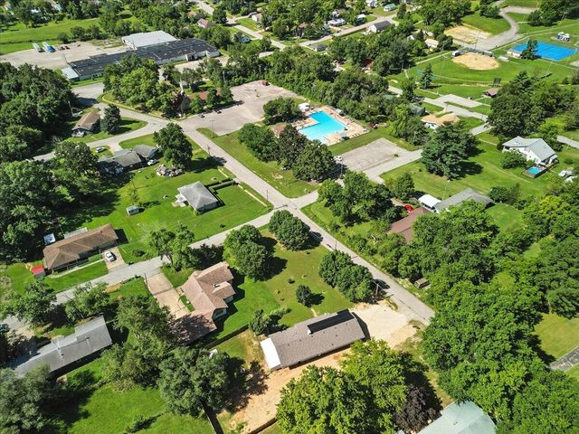 1020 Walnut Avenue, Cabool, MO 65689