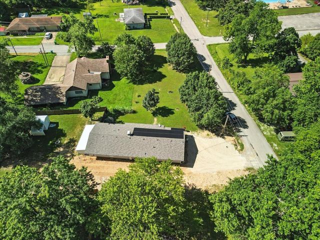 1020 Walnut Avenue, Cabool, MO 65689