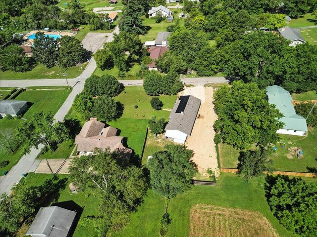 1020 Walnut Avenue, Cabool, MO 65689