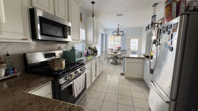 8203 Fairgrove Park Court, Houston, TX 77095