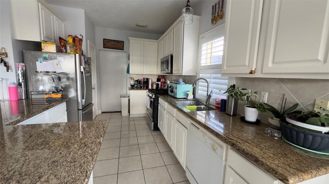 8203 Fairgrove Park Court, Houston, TX 77095