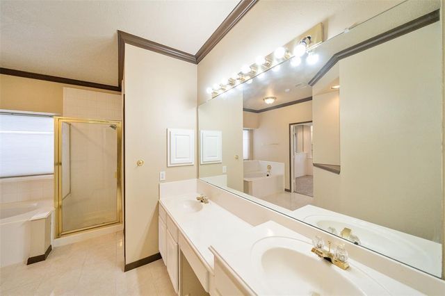 8203 Fairgrove Park Court, Houston, TX 77095