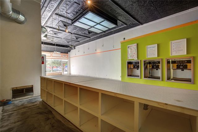 1213 Washington Street B, Commerce, TX 75428