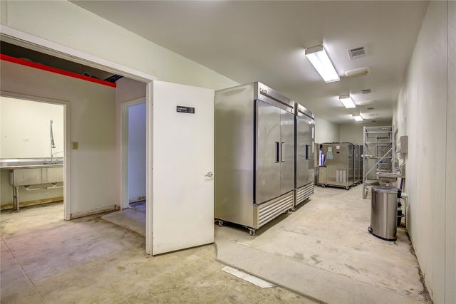 1213 Washington Street B, Commerce, TX 75428