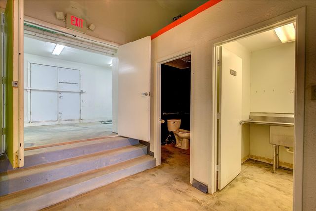 1213 Washington Street B, Commerce, TX 75428