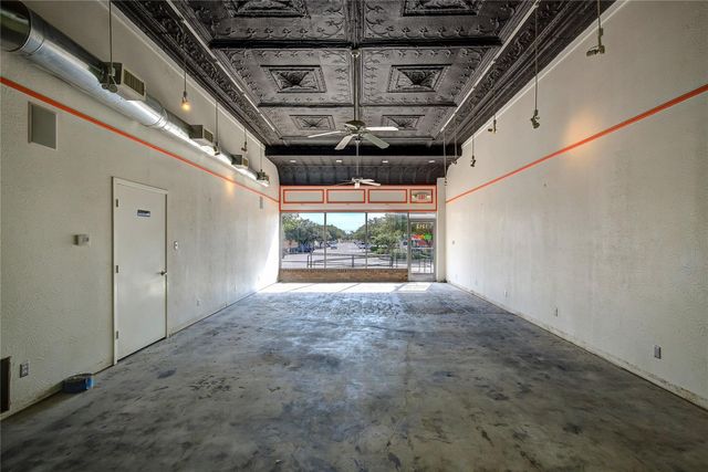 1213 Washington Street B, Commerce, TX 75428