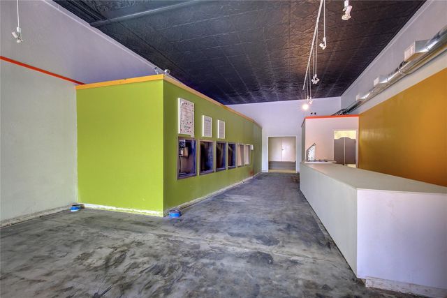 1213 Washington Street B, Commerce, TX 75428