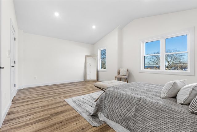 43 High St B, Gloucester, MA 01930