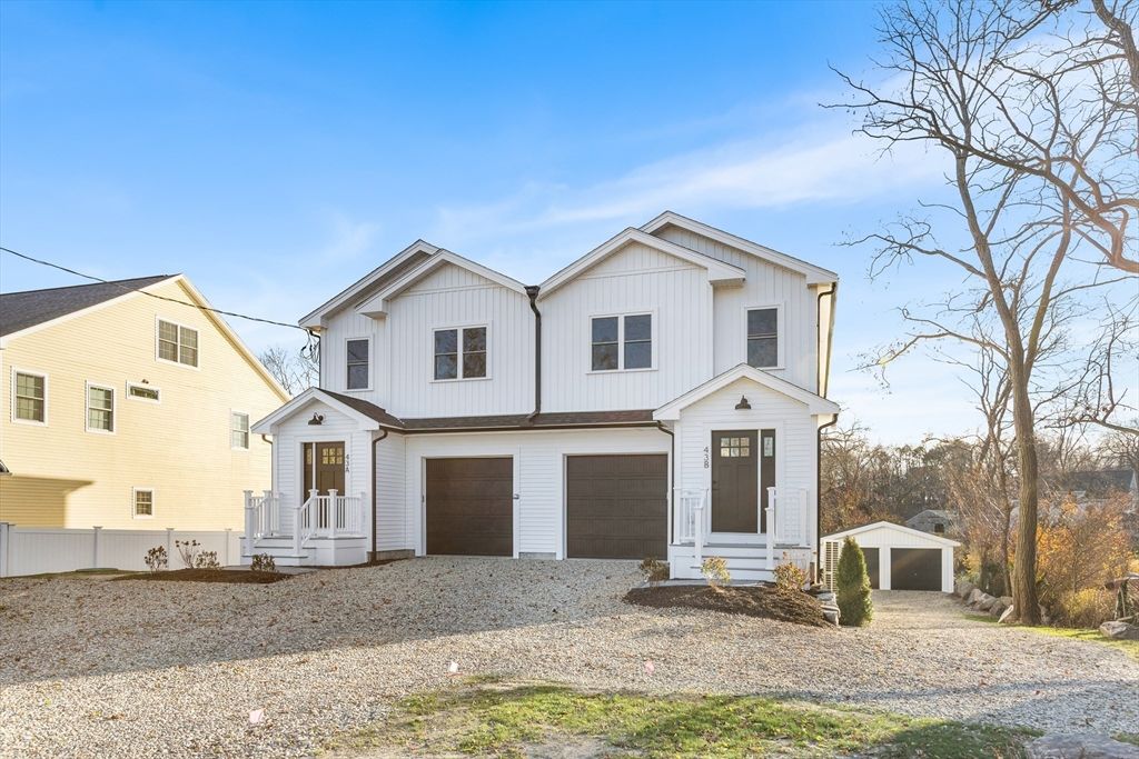 43 High St B, Gloucester, MA 01930