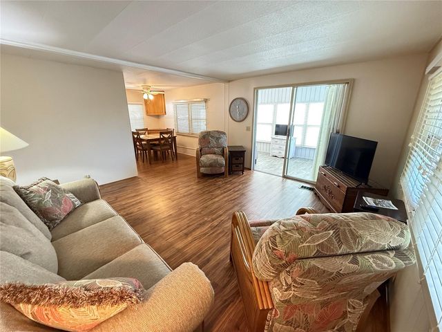 539 MOUNT PINEY AVENUE NE 689, St Petersburg, FL 33702