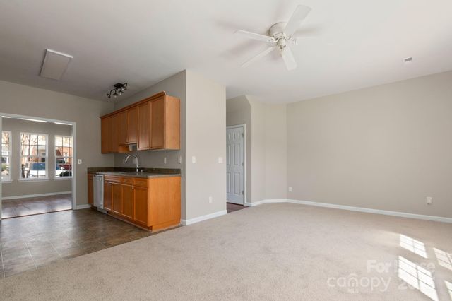 4140 Kenton Glenn Court NW, Concord, NC 28027