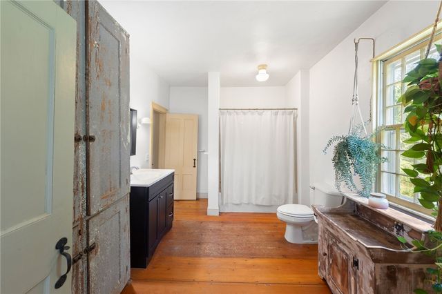 16 Burgess Road, Foster, RI 02825