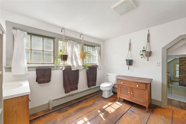 16 Burgess Road, Foster, RI 02825