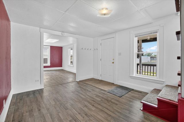 301 Gratiot Avenue, Alma, MI 48801