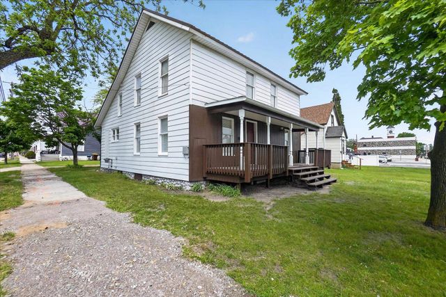 301 Gratiot Avenue, Alma, MI 48801