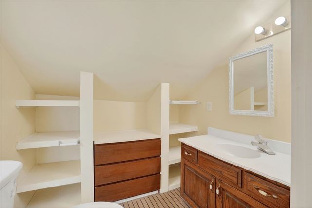 301 Gratiot Avenue, Alma, MI 48801