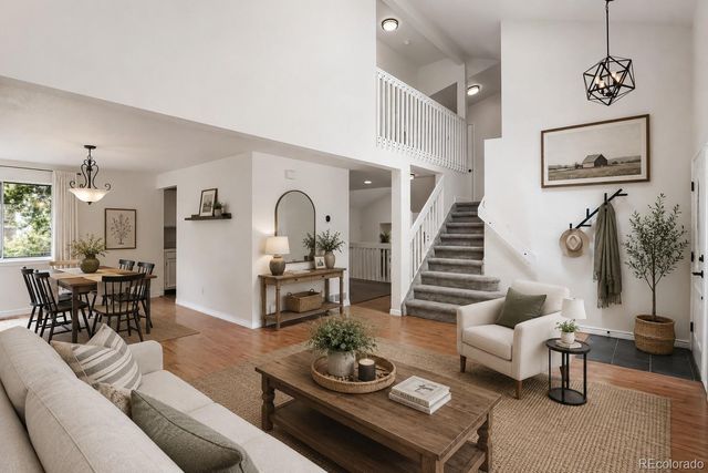 5019 S Espana Way, Centennial, CO 80015