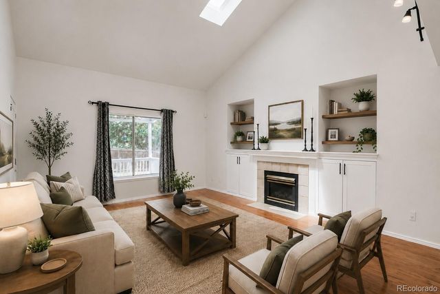 5019 S Espana Way, Centennial, CO 80015