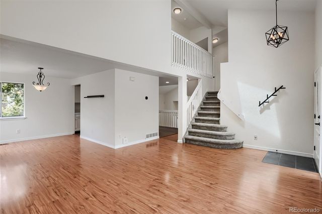 5019 S Espana Way, Centennial, CO 80015